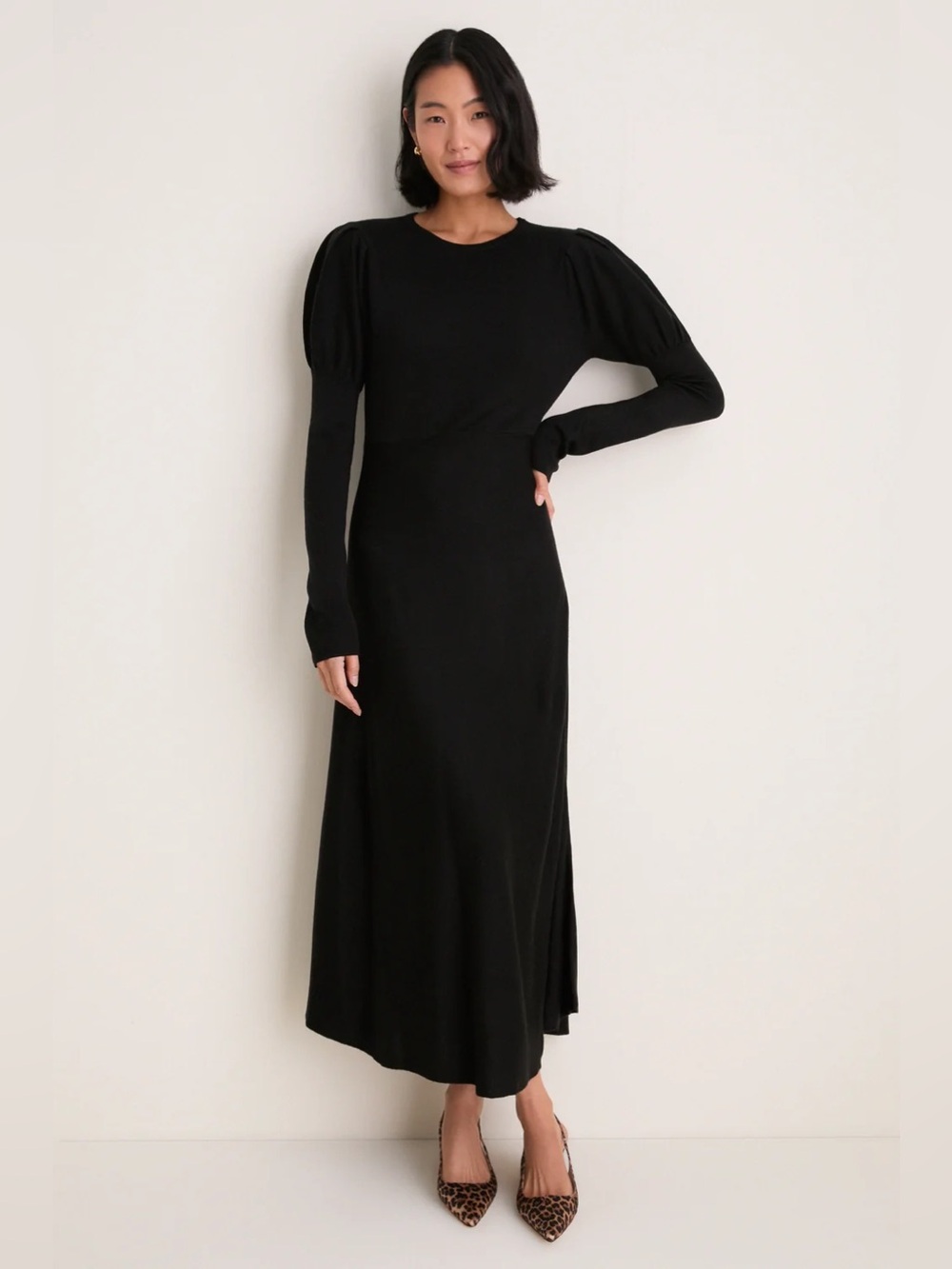 NWT - Tuckernuck Pomander Place Brielle Black Sweater Dress – Size Large
